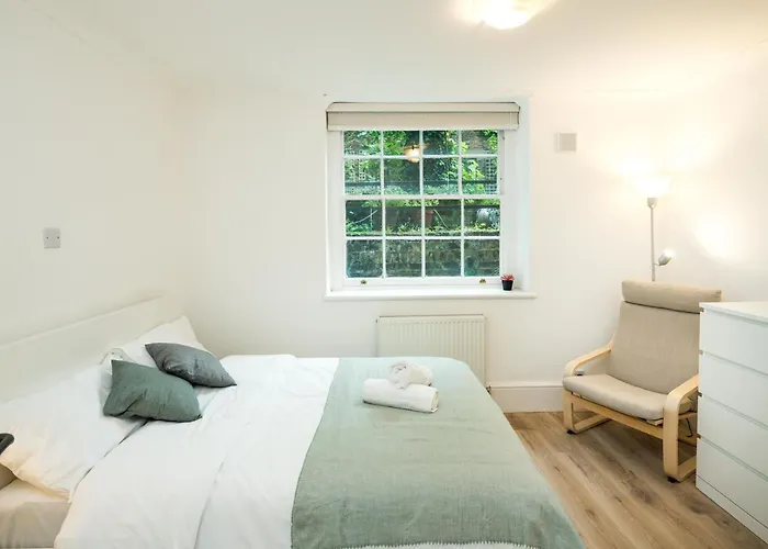 Cozy 1 Bedroom At Notting Hill